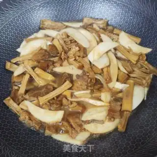 Make The apricot mushrooms dry the meat step 5