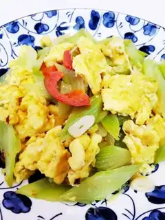 Make Scrambled eggs step 8