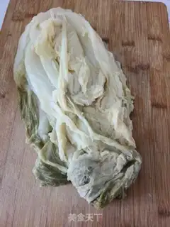 Make Sour sauce pie step 0