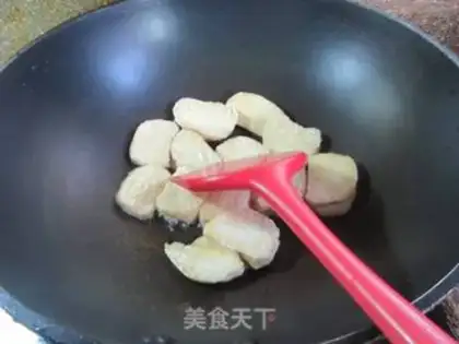 Make The onion roasts the chicken step 2
