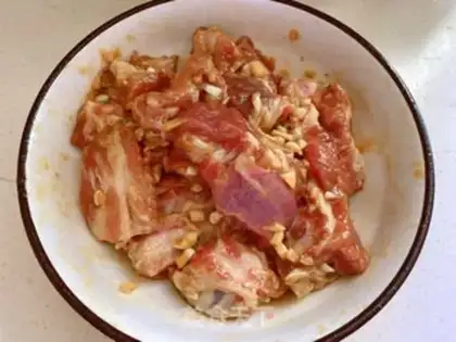 Make Steamed garlic ribs step 4
