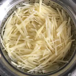 Make Cream pepper with potatoes step 0