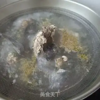 Make The chicken soup step 4