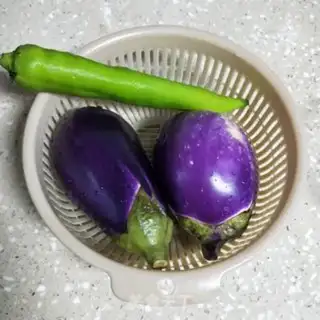 Make Five flowers for eggplant step 0