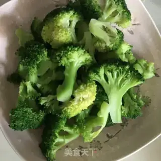 Make The broccoli step 1
