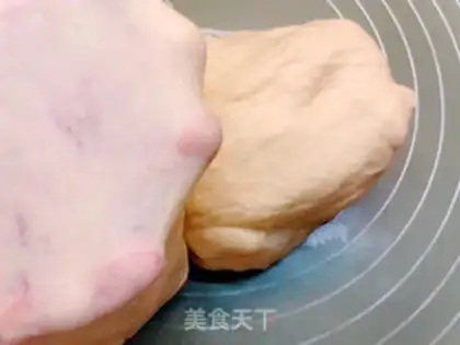 Make Red sugar sesame yogurt bread step 4