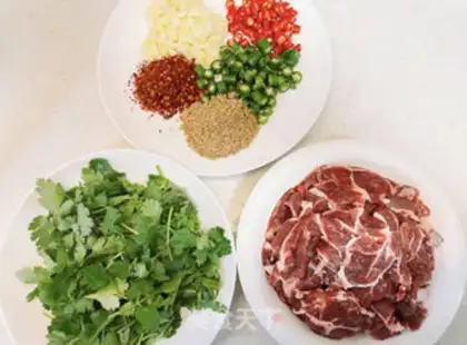Make Spicy beef step 0