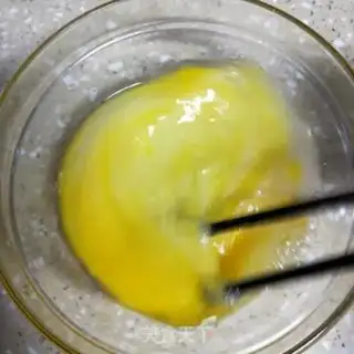 Make Yellow eggs step 3
