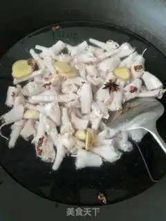 Make Plum chicken claws step 1