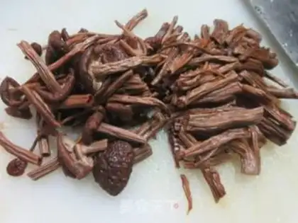 Make Garlic tea mushrooms step 1