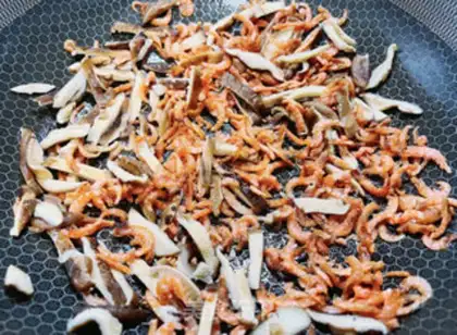 Make Spring rolls step 1