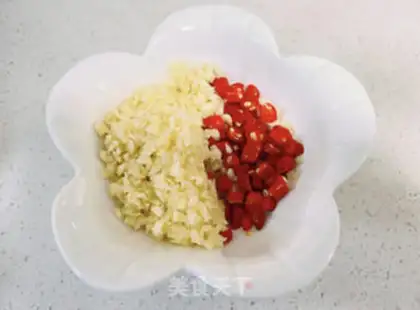 Make Spicy cucumber step 3