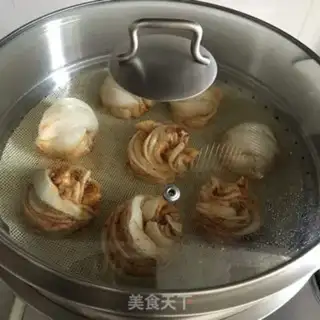Make Spicy rolls step 5