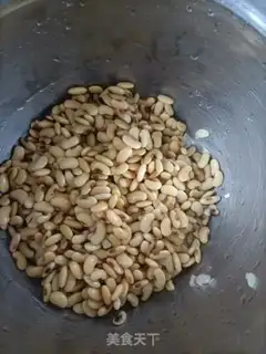 Make Soybeans, black sesame rice step 0