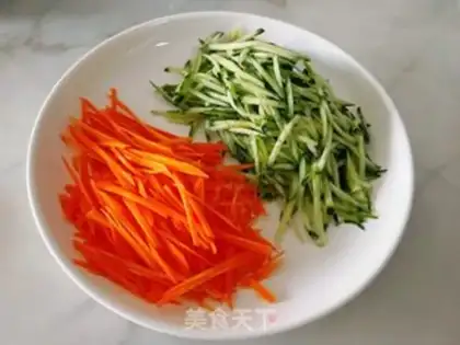 Make Sour spicy noodles step 4
