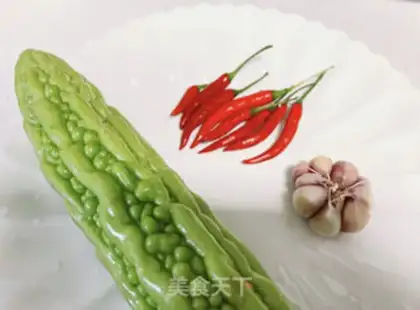 Make A cold, bitter melon step 0
