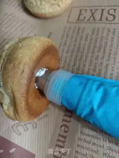 Make Cream cream puff step 18