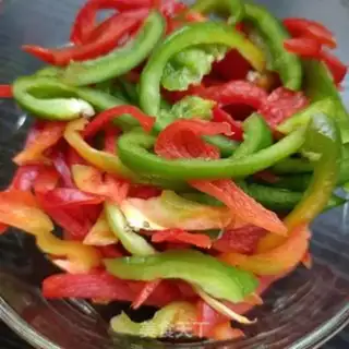 Make Wrinkled peppers with chicken legs step 0