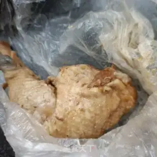 Make Wrinkled peppers with chicken legs step 1