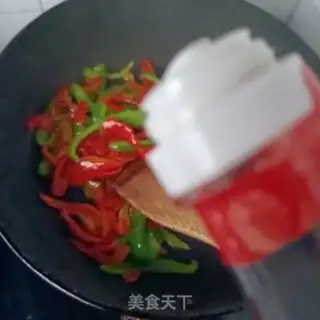 Make Wrinkled peppers with chicken legs step 7