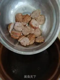 Make Meatball silk melon egg soup step 3