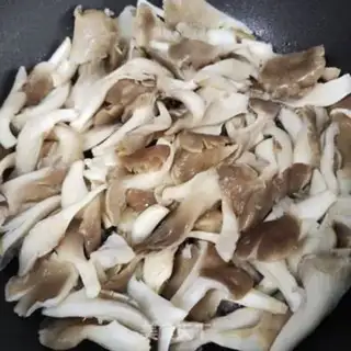 Make Meat loafed mushrooms step 3