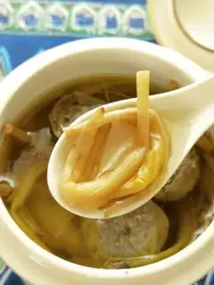 Make Beefball soup step 8