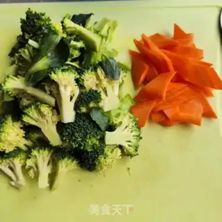 Make Carrot and broccoli step 0