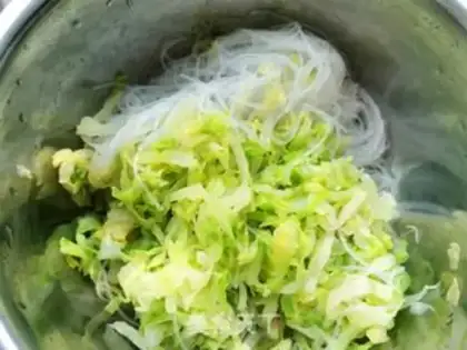 Make A cabbage mix fan step 5