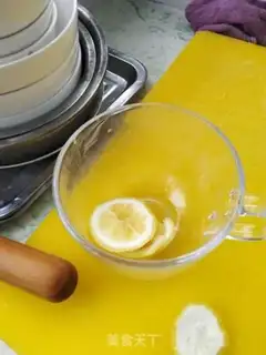 Make Simple lemonade step 2