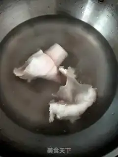 Make Pork skin step 1