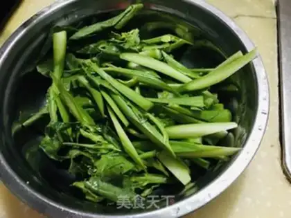Make Mustard paste step 1