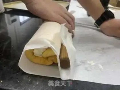 Make The original cake roll step 7