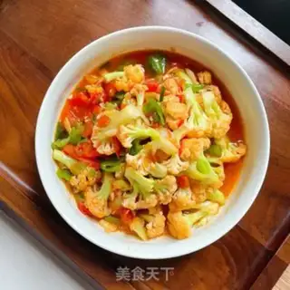Make Tomato peppers and cut flowers step 8