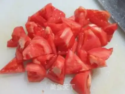 Make Tomato eggs and tacos step 3