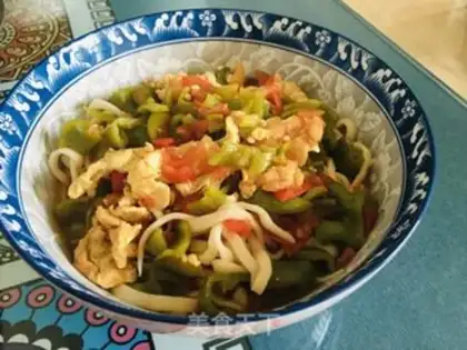 Make Spicy egg tomato noodles step 14