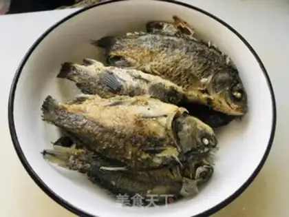 Make The soybeans are burning the fish step 1