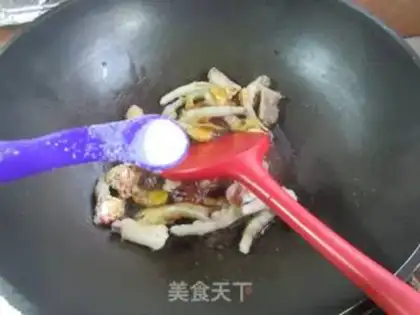 Make Frozen chicken claws step 7