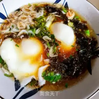 Make Sour soup and eggs step 5