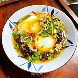 Make Sour soup and eggs step 6