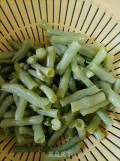 Make Clear the bean horn step 2