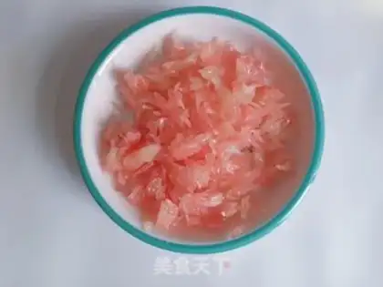 Make A grapefruit fried rice step 1