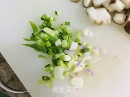 Make Chicken soup, noodle nest step 2