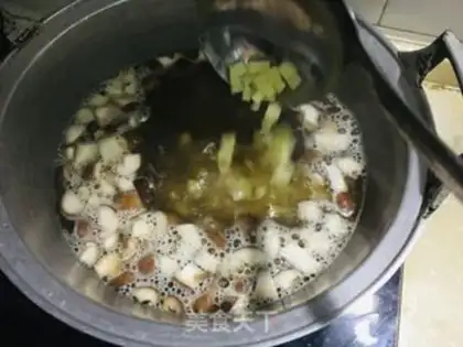 Make Chicken soup, noodle nest step 6
