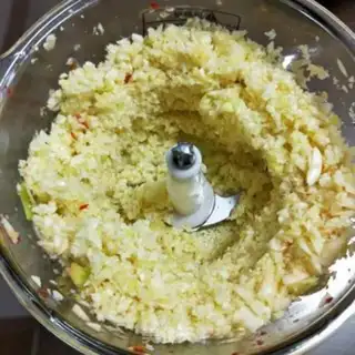 Make Garlic pepper sauce step 6