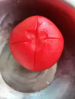 Make Tomato lily egg soup step 0
