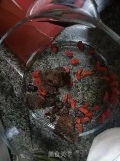 Make Red sugar boiled eggs step 1