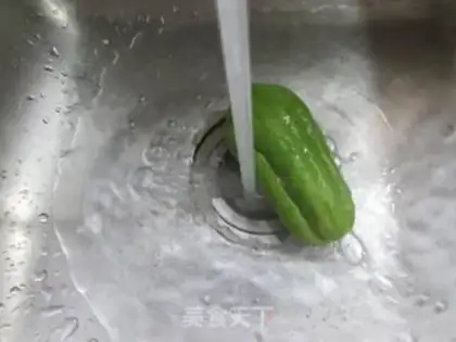 Make The peppers are fried step 1