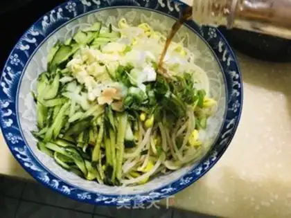 Make Soybeans with cucumber oil step 7