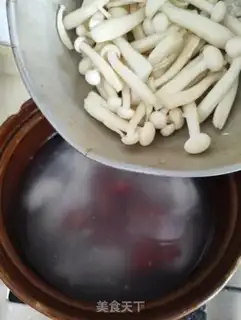 Make White mushroom cocoon soup step 5